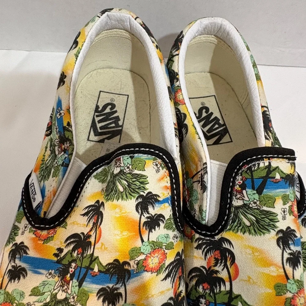 Vans Classic Slip-On shoes Aloha Hula palm trees and‎ tropical scenes size 8.5